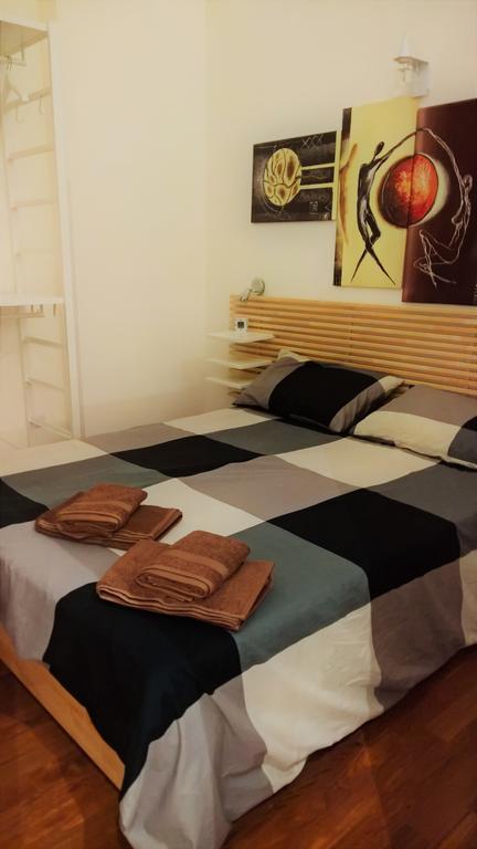 Sacra Famiglia Ausonia Apartment Palerme Extérieur photo